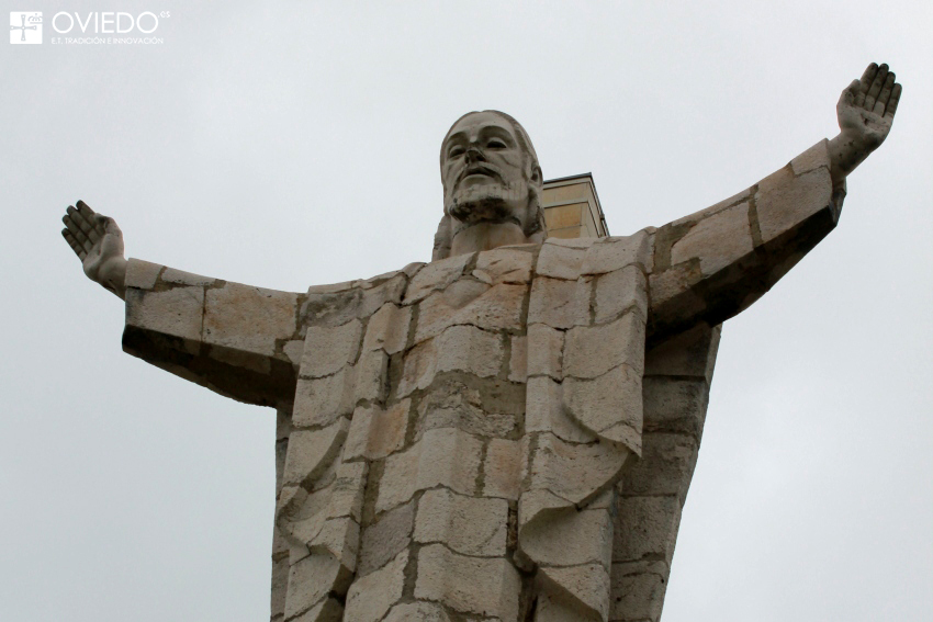 Escultura Sagrado Corazón de Jesús